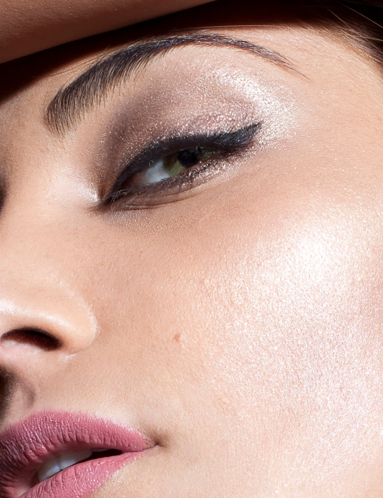 Beauty photography by Marina Danilova — light, skin and form