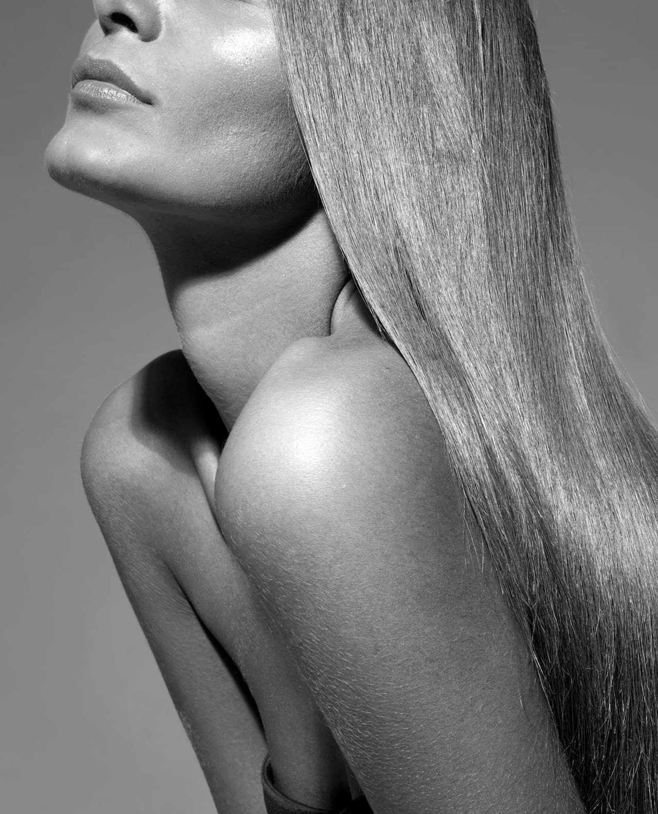 Beauty photography by Marina Danilova — light, skin and form