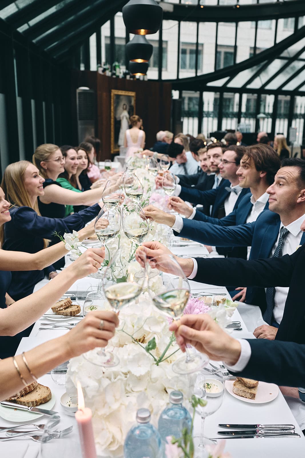 Marco & Laura · Palais Coburg, Wien, Österreich · Hochzeitsfotografie von Marina Danilova