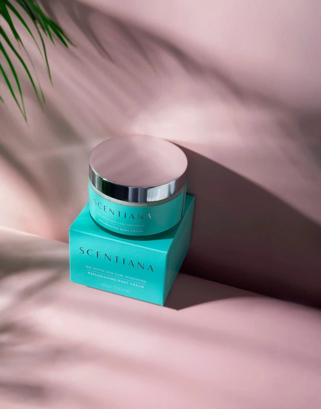 Product still life for Scentiana